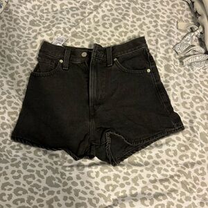 Levi’s shorts